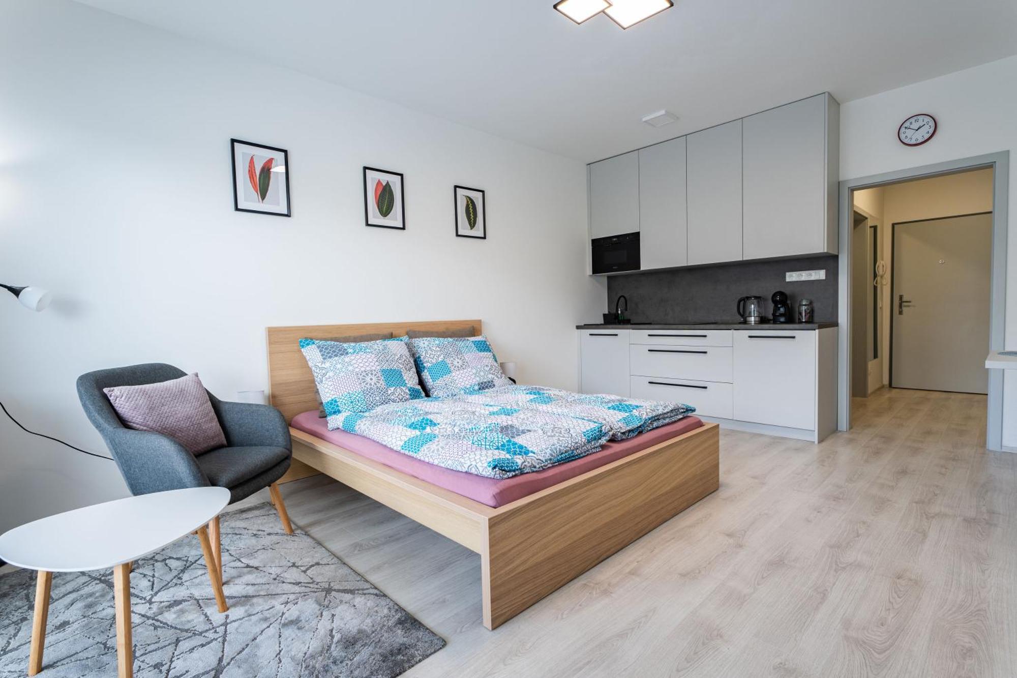 Edmund's 21 Apartment *