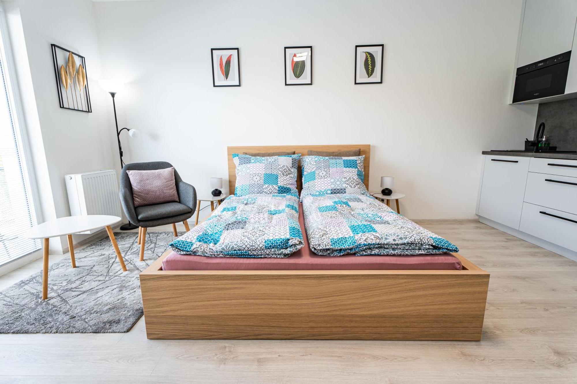 Edmund's 21 Apartment